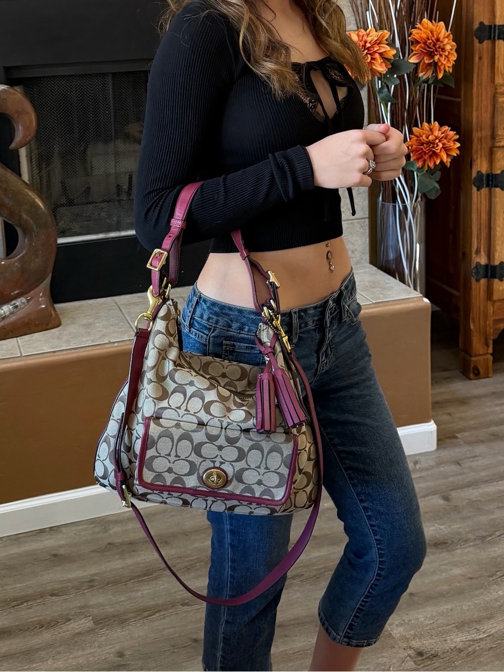 Coach Legacy Courtney Signature Hobo Bag - Picture 5 of 5